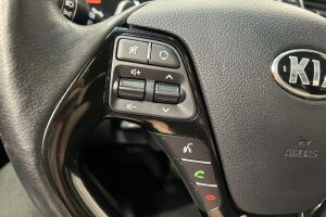 Kia cee'd esikatselu 18
