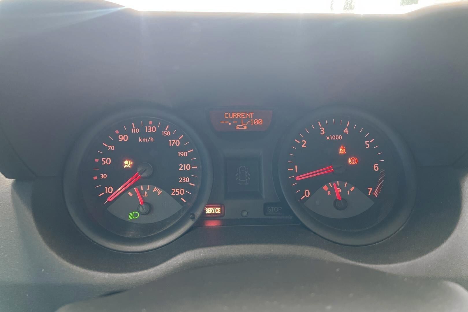 Renault Megane iso kuva 22