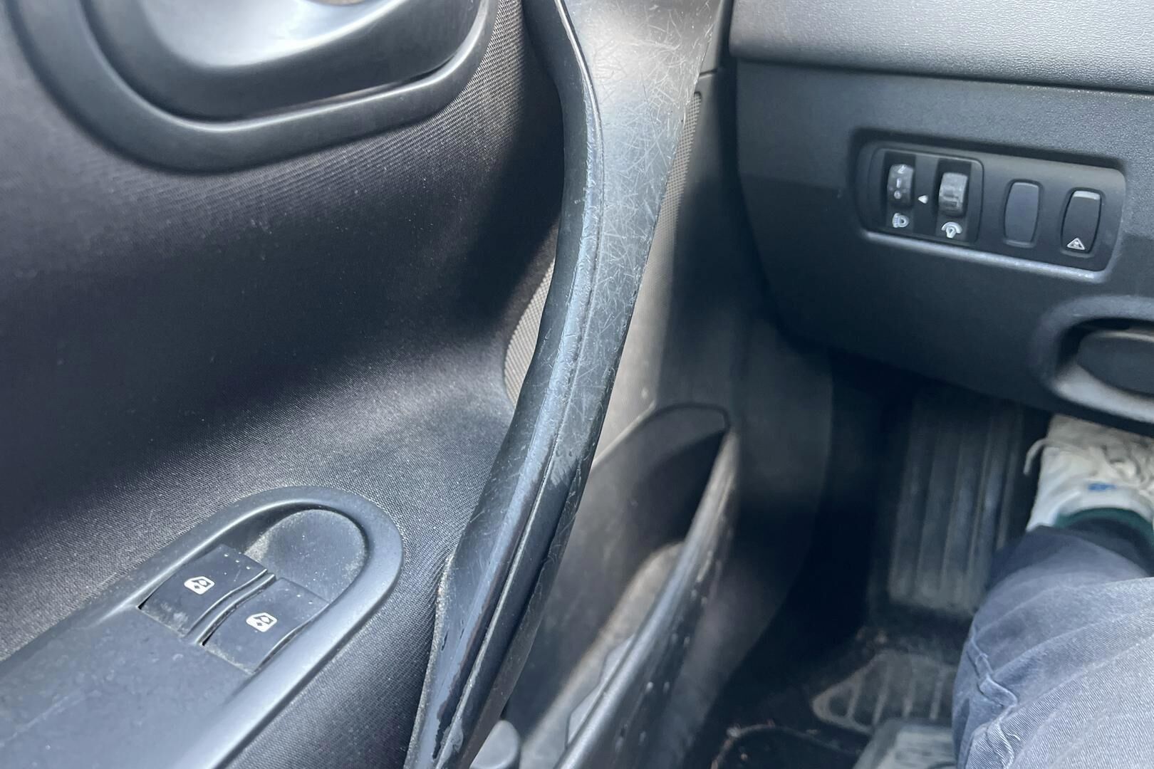 Renault Megane iso kuva 25