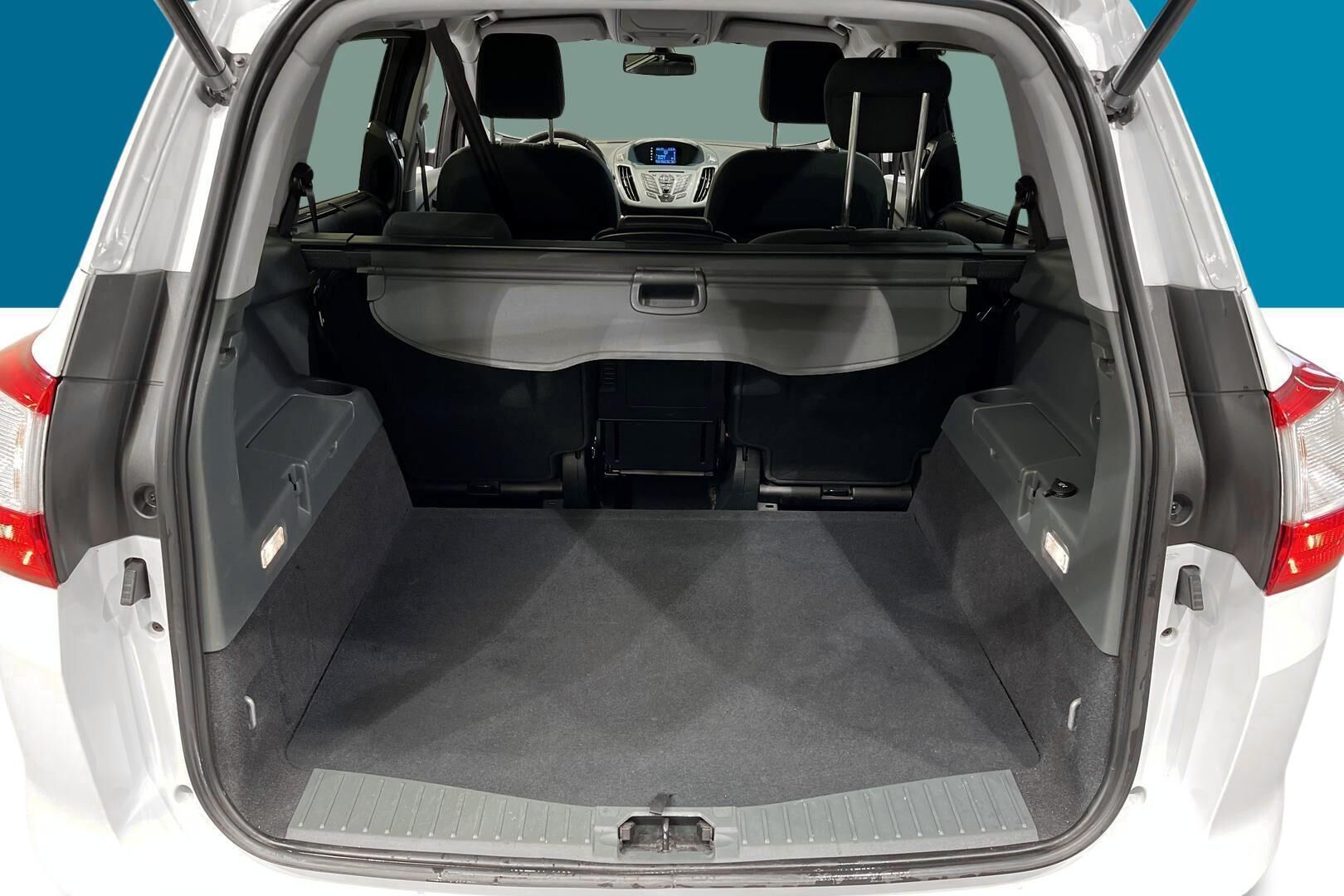 Ford Grand C-Max iso kuva 12