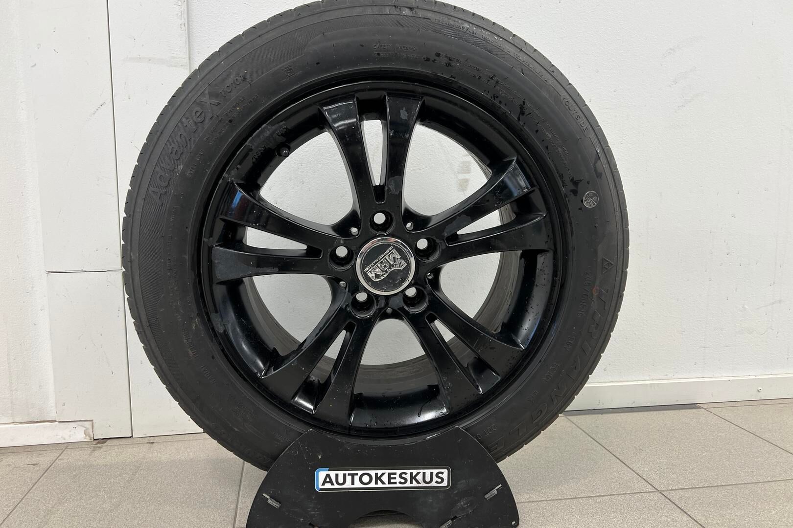 Volkswagen Beetle iso kuva 22