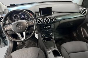 Mercedes-Benz B esikatselu 11