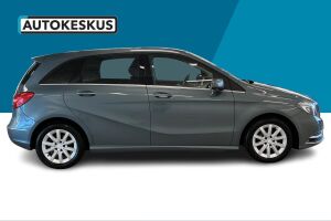 Mercedes-Benz B esikatselu 4