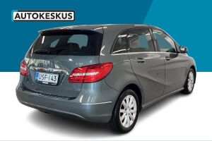 Mercedes-Benz B esikatselu 5