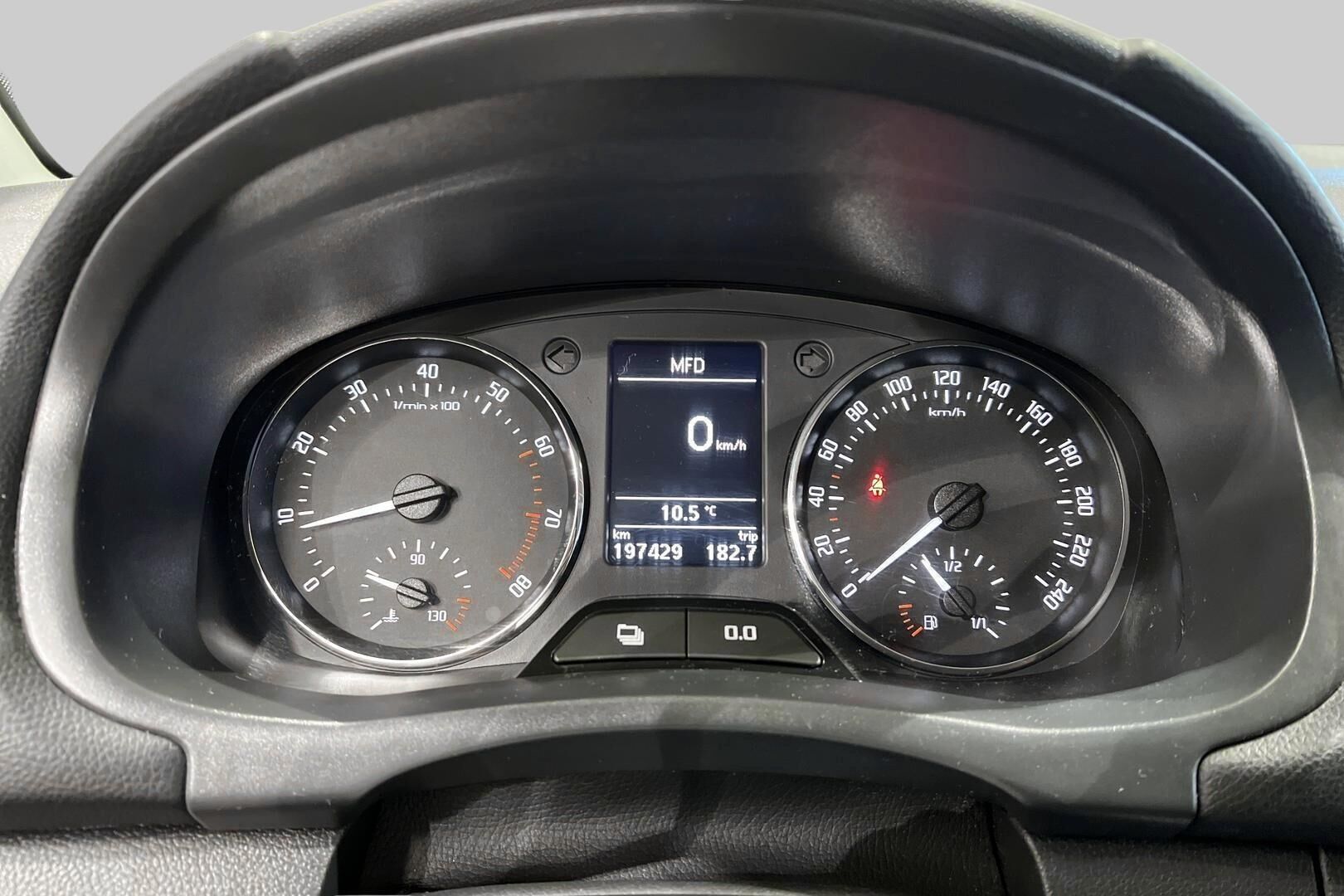 Skoda Roomster iso kuva 14