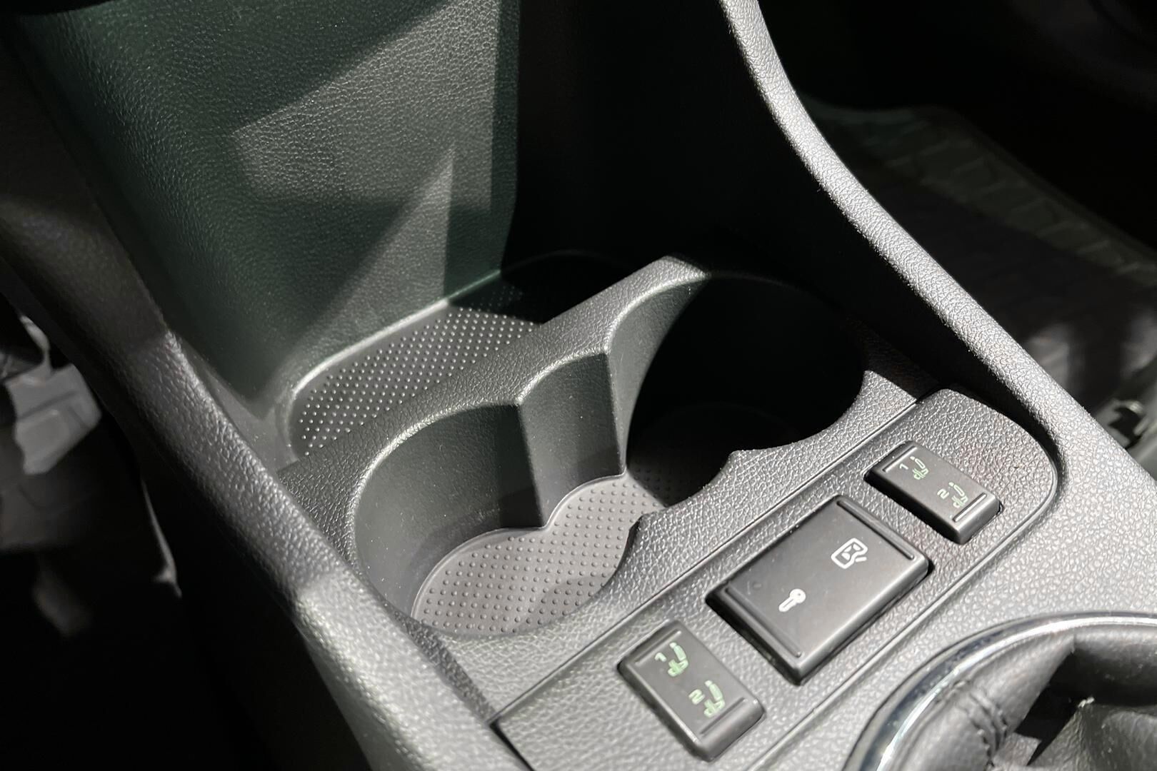 Skoda Roomster iso kuva 17