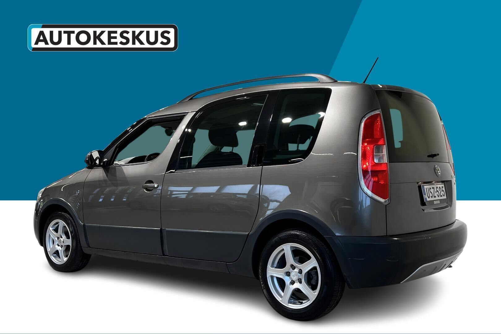 Skoda Roomster iso kuva 7