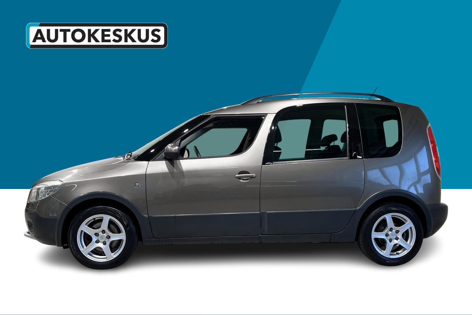 Skoda Roomster iso kuva 8