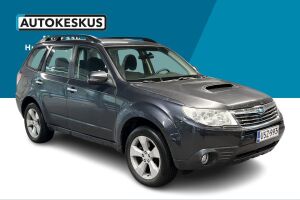 Subaru Forester esikatselu 2