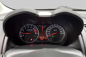 Nissan NOTE esikatselu 14