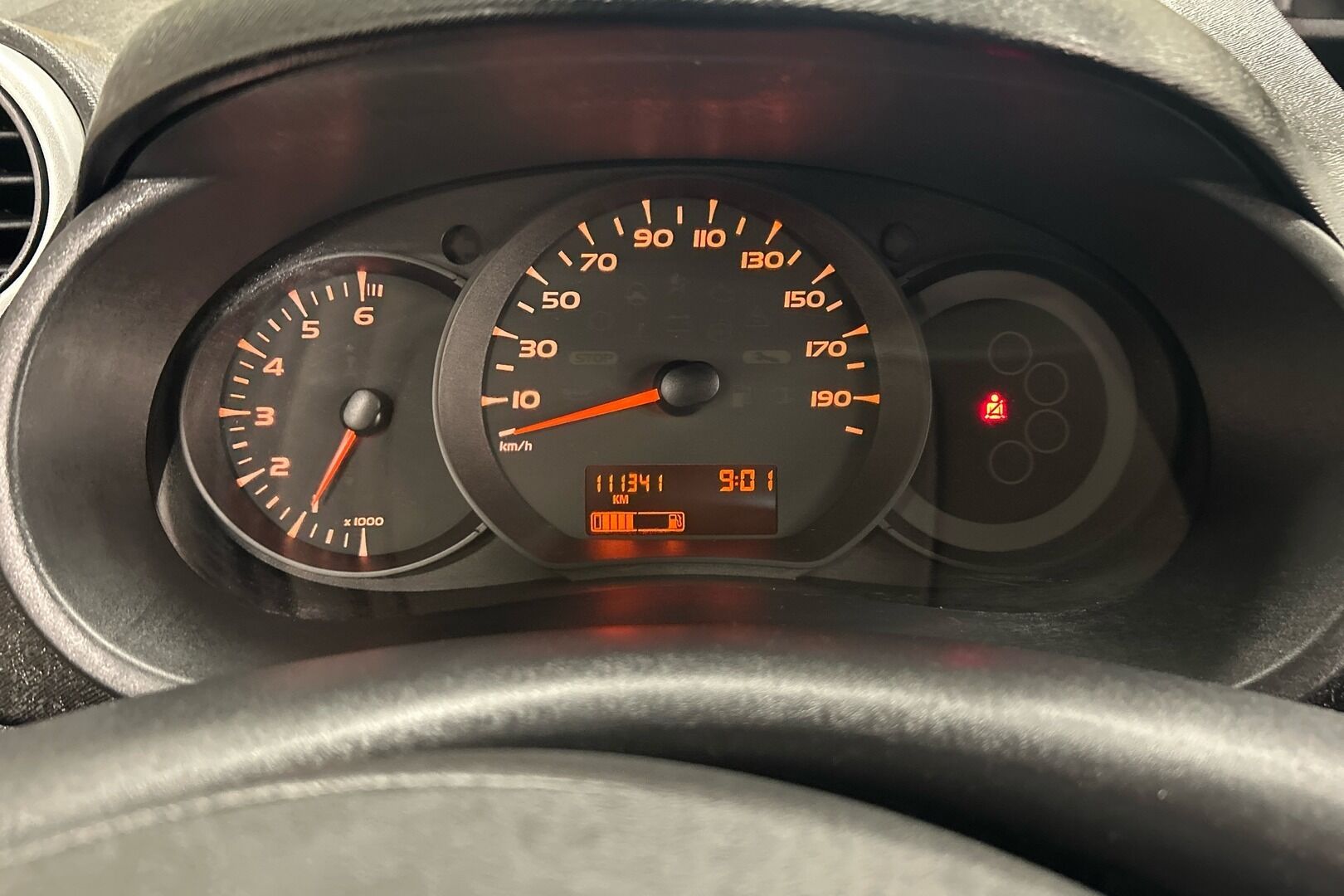 Renault Kangoo Express iso kuva 11