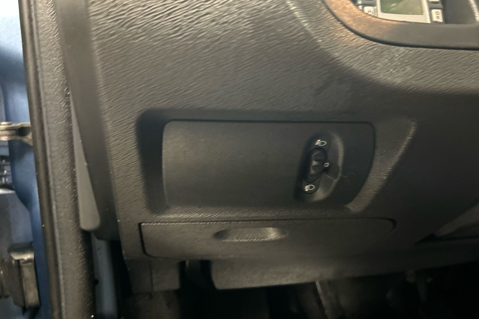Renault Kangoo Express iso kuva 21