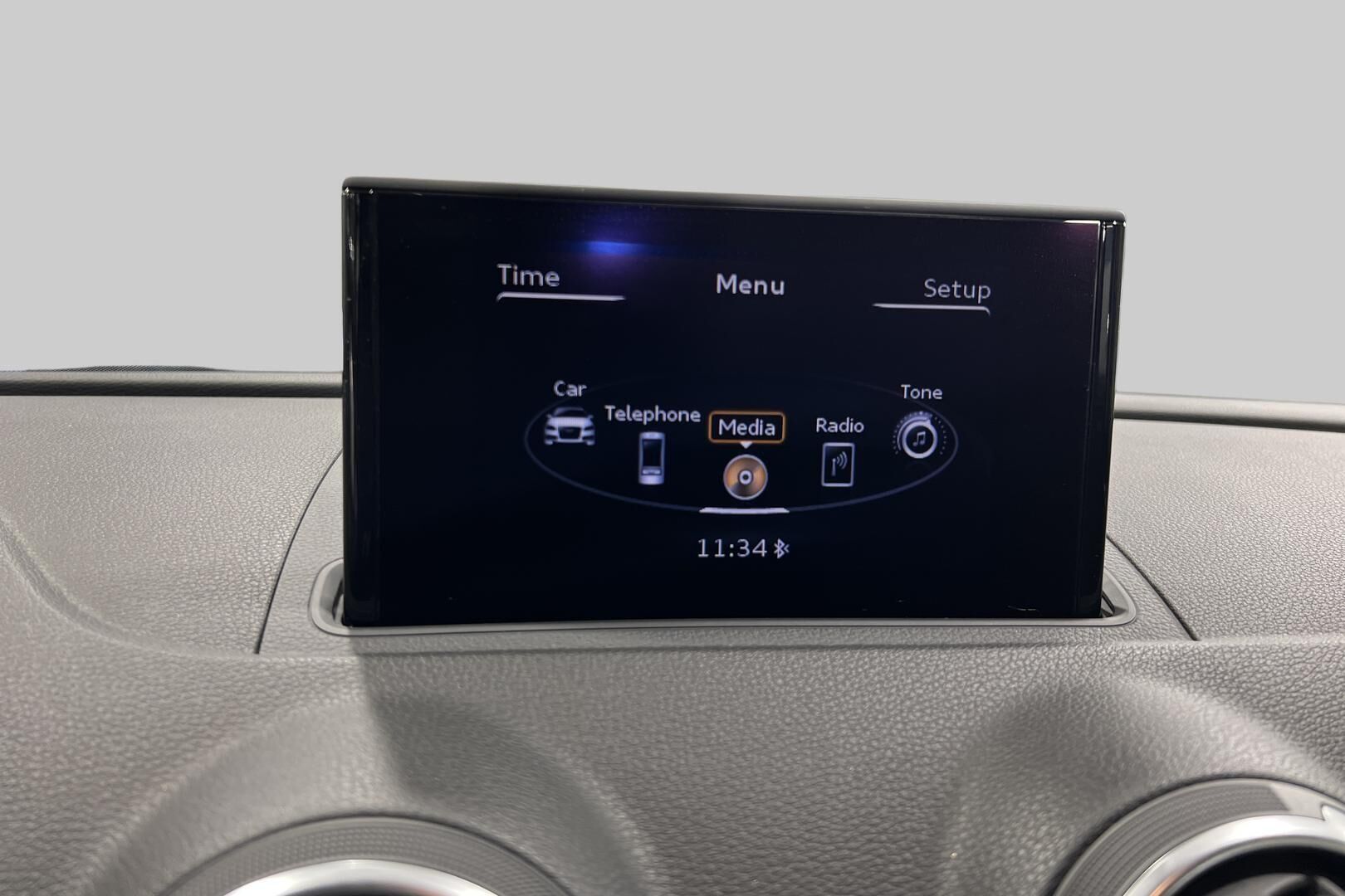 Audi A3 iso kuva 18