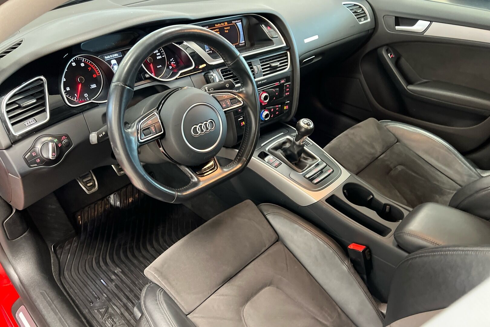 Audi A5 iso kuva 11
