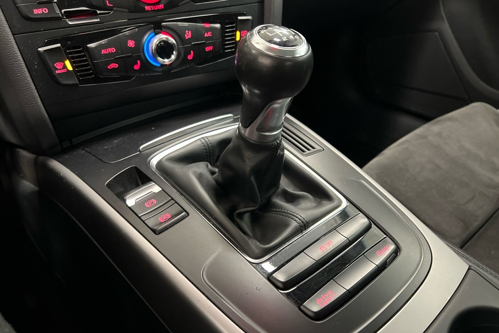 Audi A5 iso kuva 16
