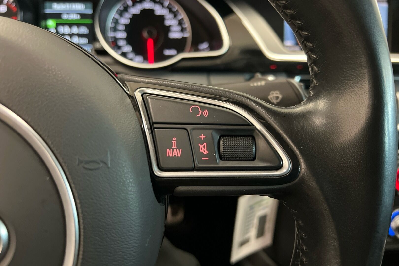 Audi A5 iso kuva 17