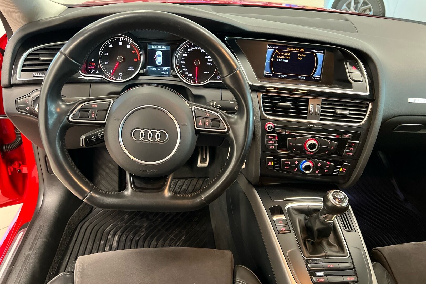 Audi A5 iso kuva 19