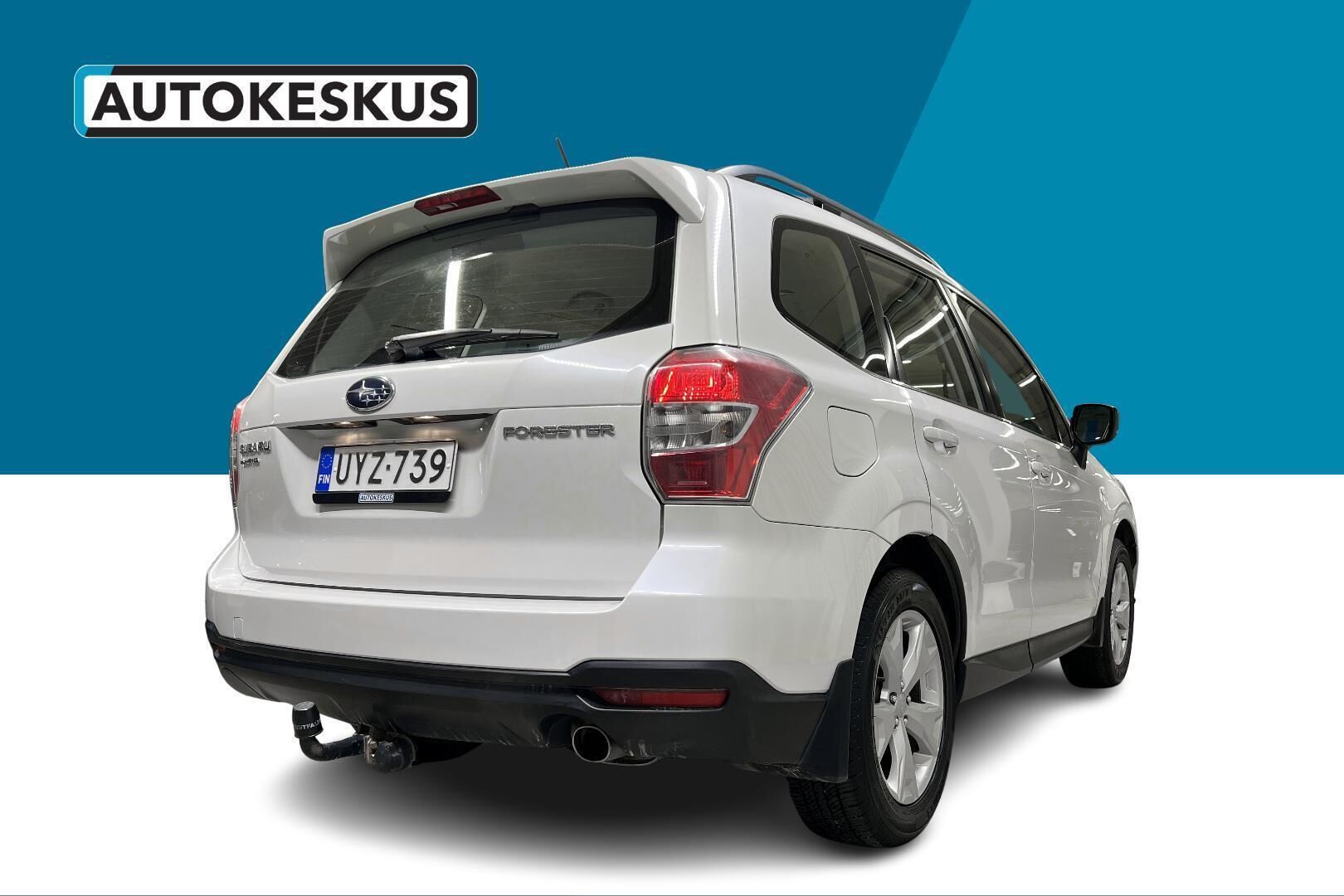 Subaru Forester iso kuva 5