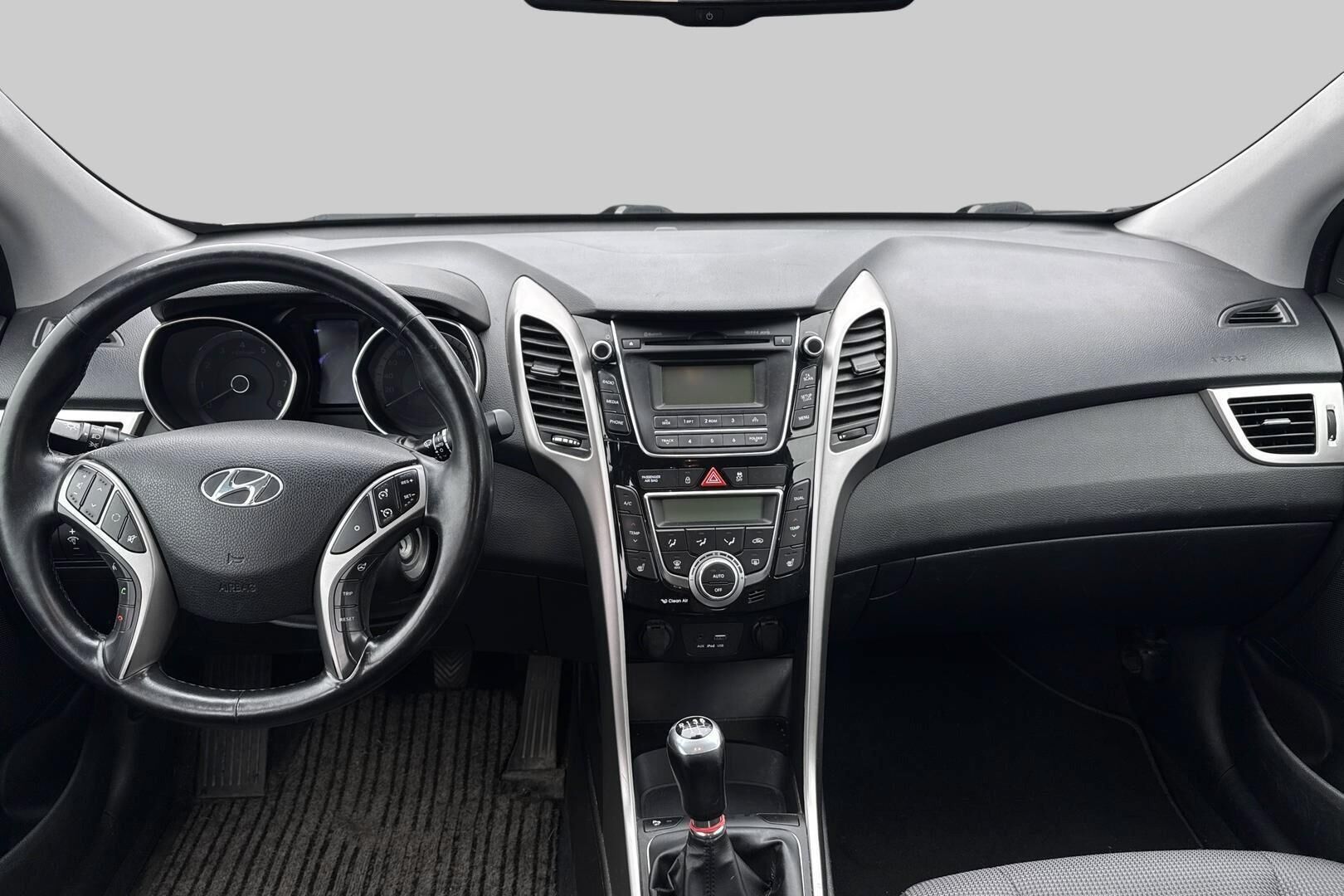Hyundai i30 Wagon iso kuva 2