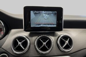 Mercedes-Benz GLA esikatselu 15