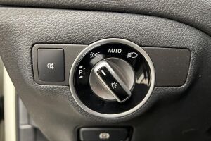 Mercedes-Benz GLA esikatselu 23