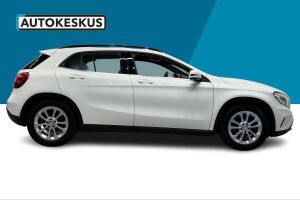 Mercedes-Benz GLA esikatselu 4