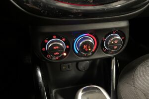 Opel Adam esikatselu 23