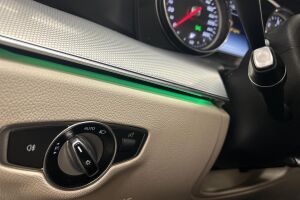 Mercedes-Benz E esikatselu 18