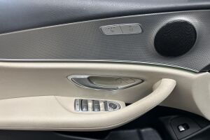 Mercedes-Benz E esikatselu 24