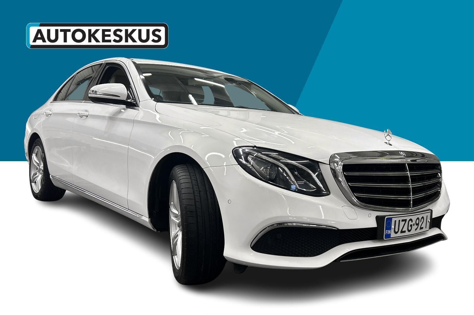 Mercedes-Benz E iso kuva 3