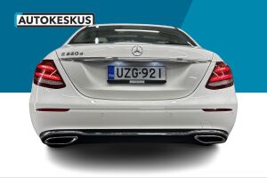 Mercedes-Benz E esikatselu 5