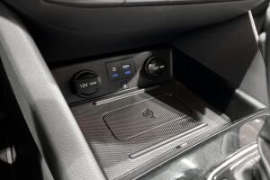 Hyundai IONIQ hybrid esikatselu 31