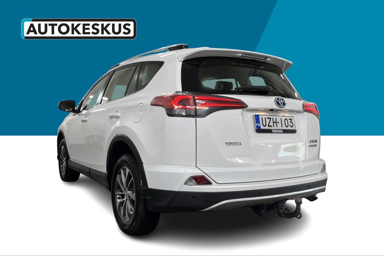 Toyota RAV4 iso kuva 7