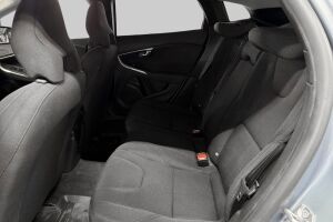 Volvo V40 esikatselu 8