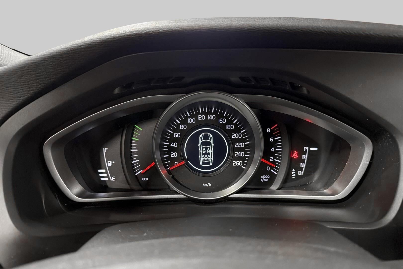 Volvo V40 iso kuva 12