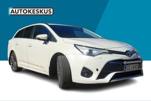 Toyota Avensis esikatselu 4