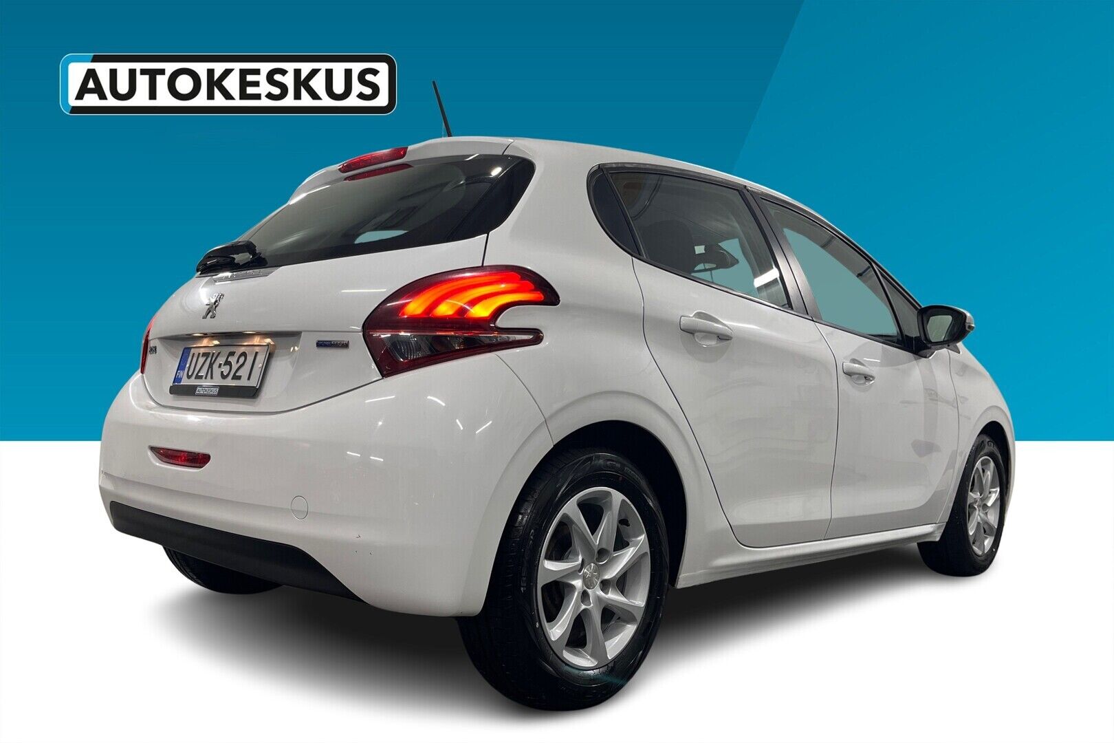 Peugeot 208 iso kuva 1