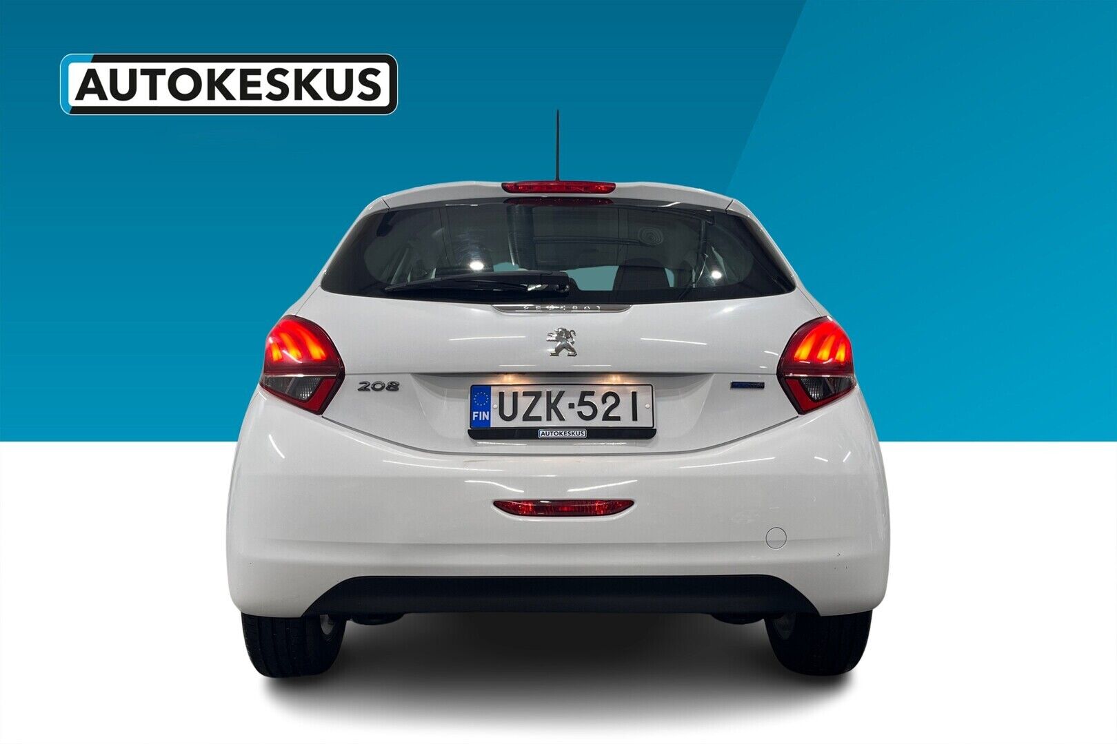 Peugeot 208 iso kuva 2