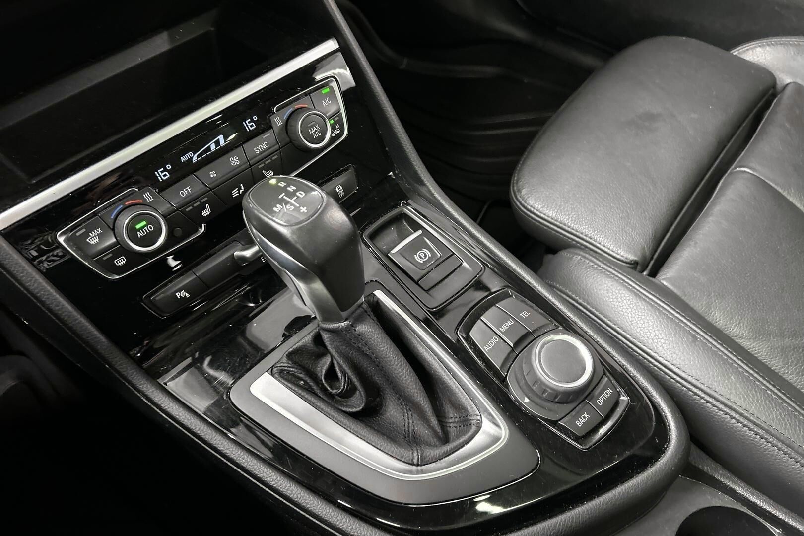 BMW 2-sarja iso kuva 16