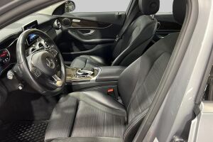 Mercedes-Benz C esikatselu 9