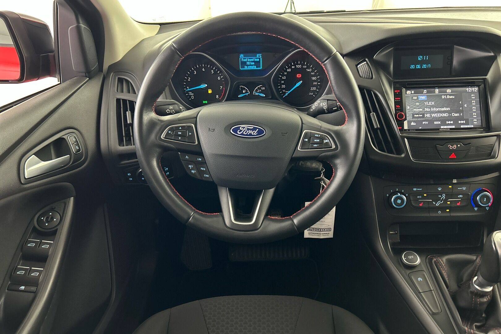 Ford Focus iso kuva 12
