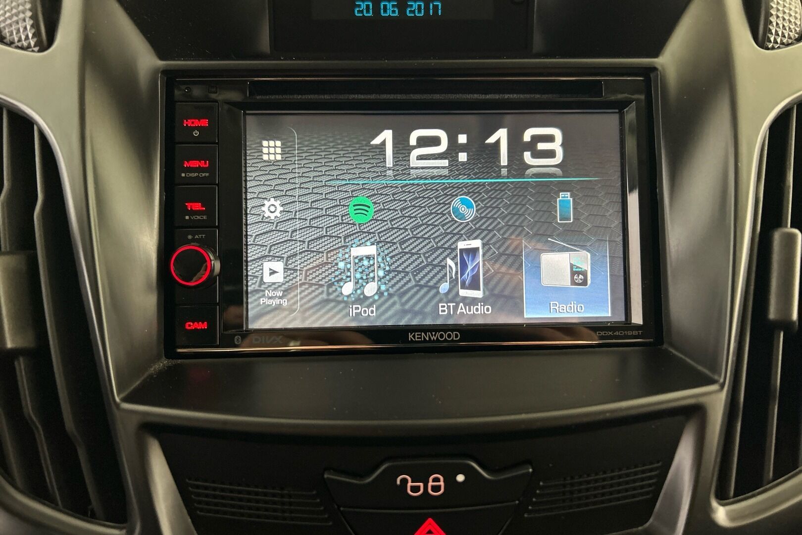 Ford Focus iso kuva 23