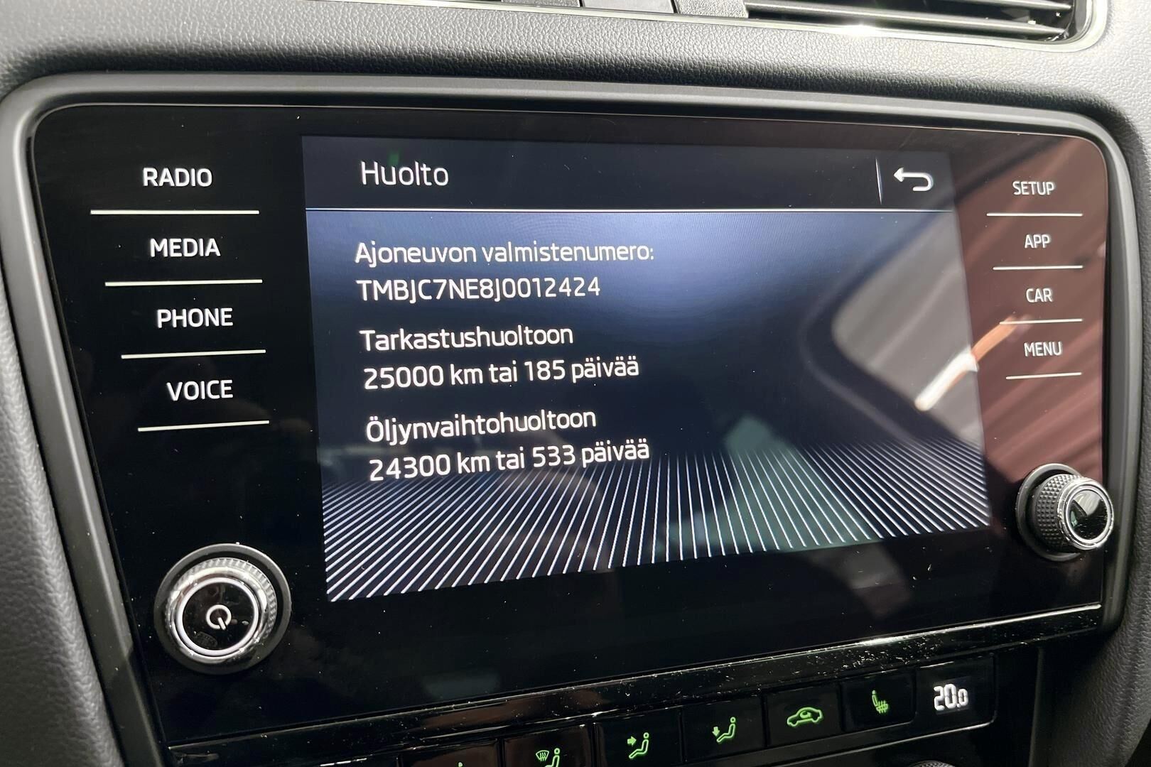 Skoda Octavia iso kuva 15