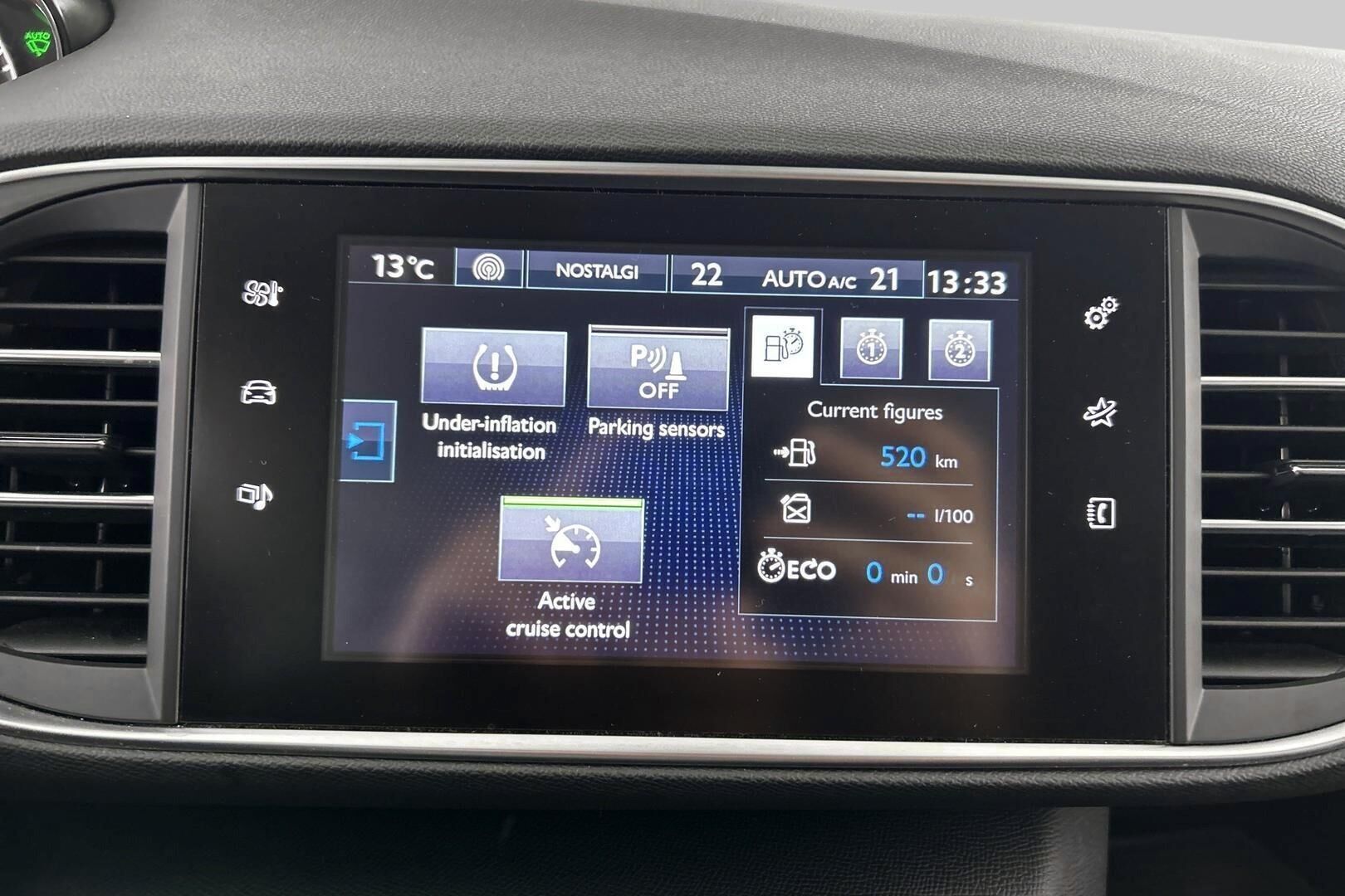 Peugeot 308 iso kuva 24