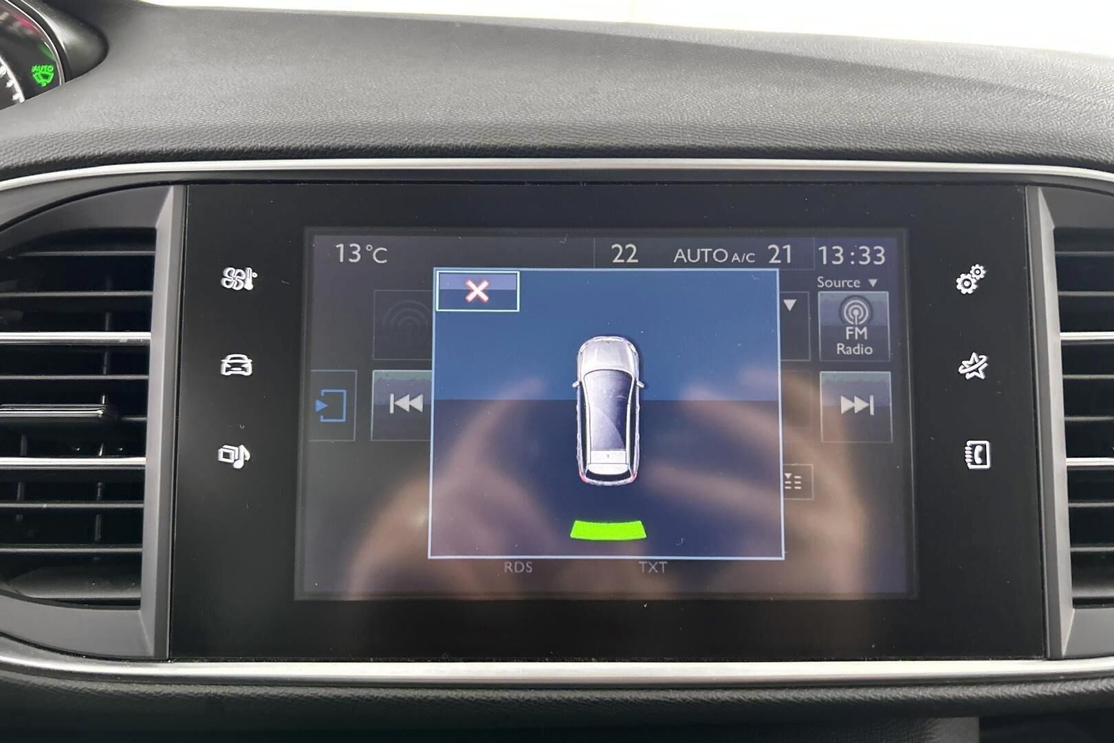 Peugeot 308 iso kuva 26