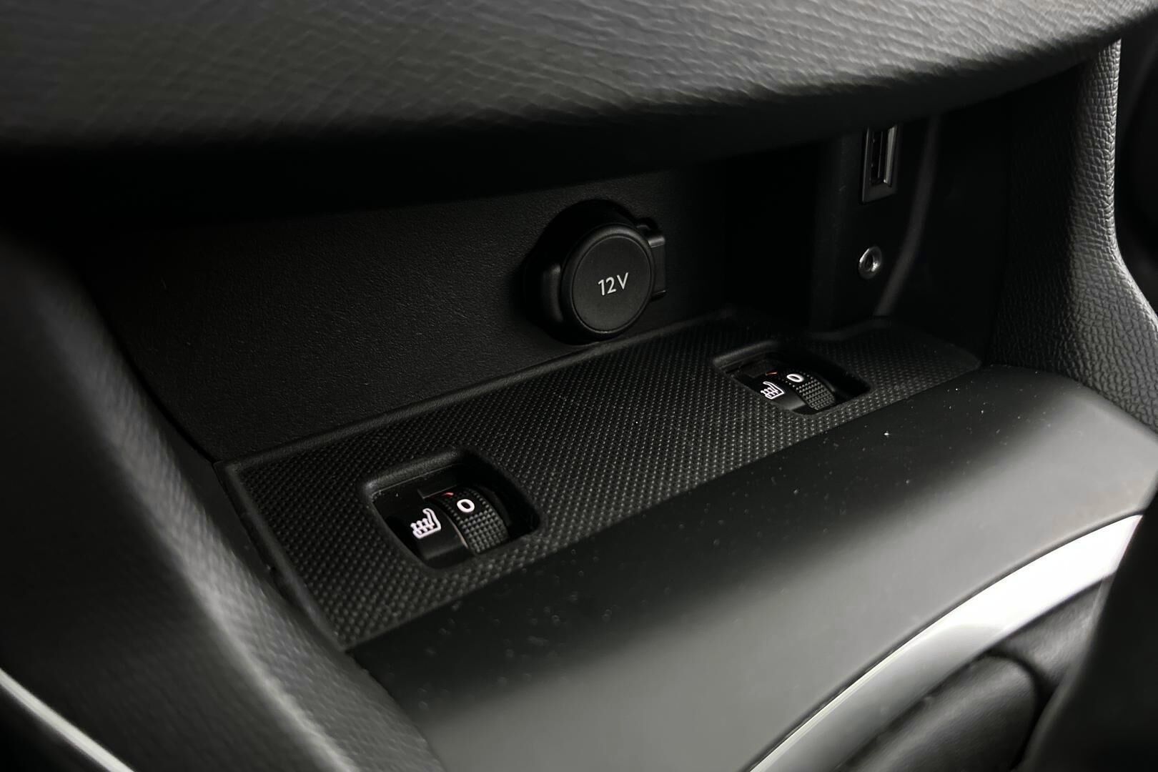 Peugeot 308 iso kuva 28