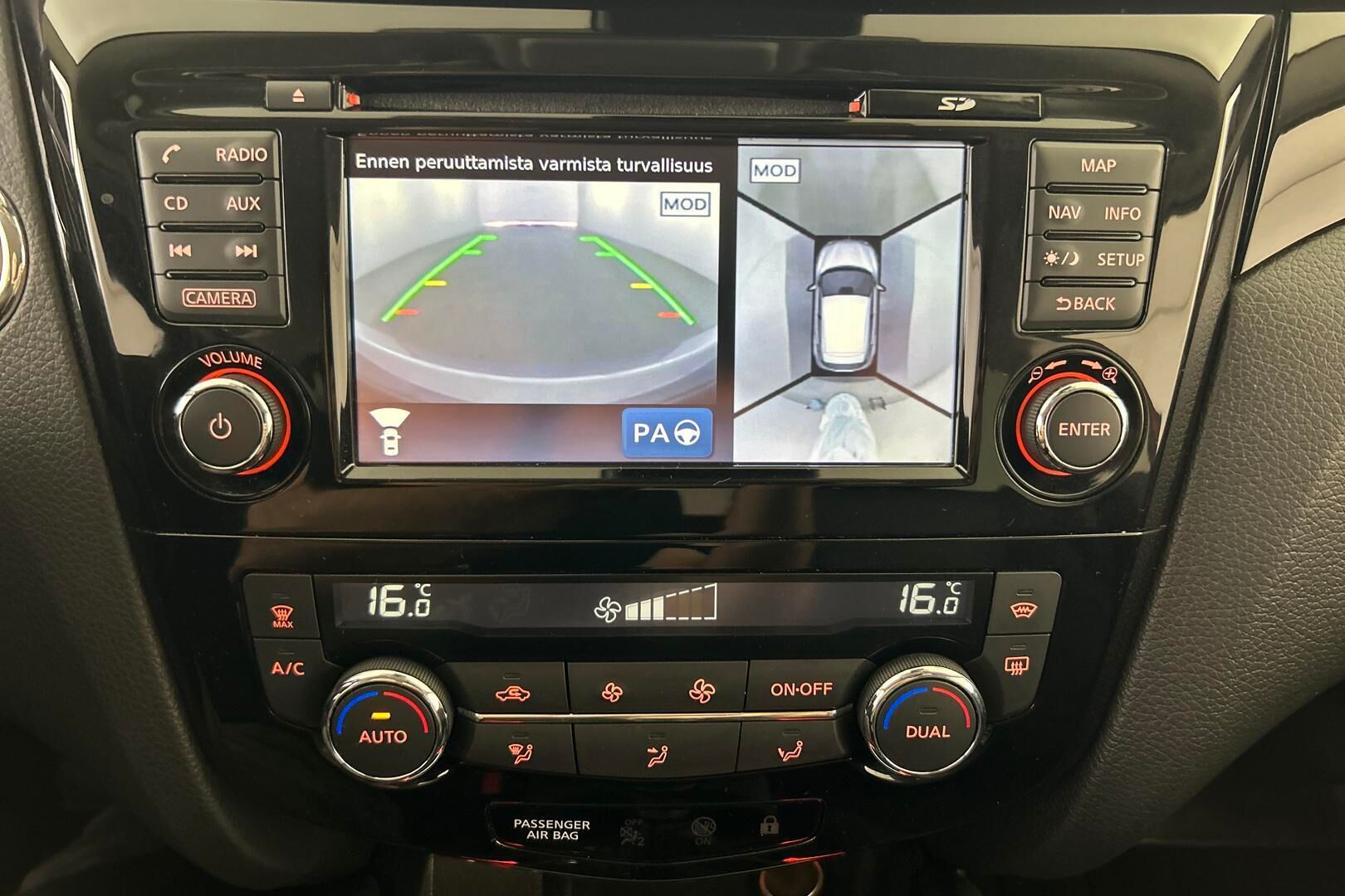 Nissan Qashqai iso kuva 16