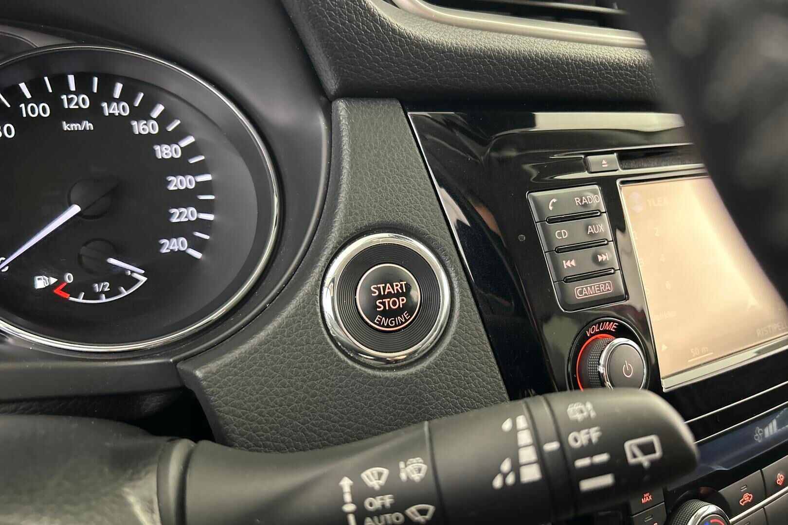 Nissan Qashqai iso kuva 19