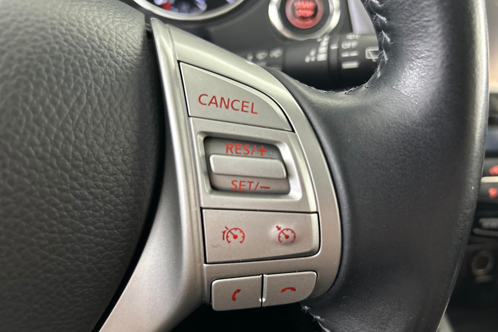 Nissan Qashqai iso kuva 20