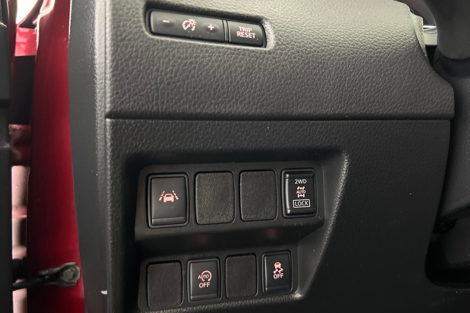 Nissan Qashqai iso kuva 22